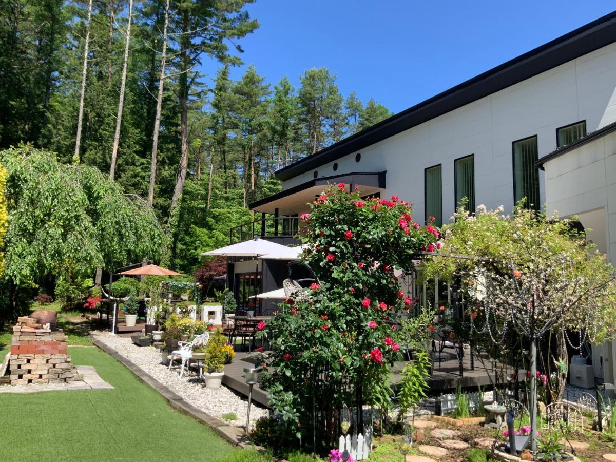 Bed and Breakfast Kakureyado Fudžikawagučiko Exteriér fotografie